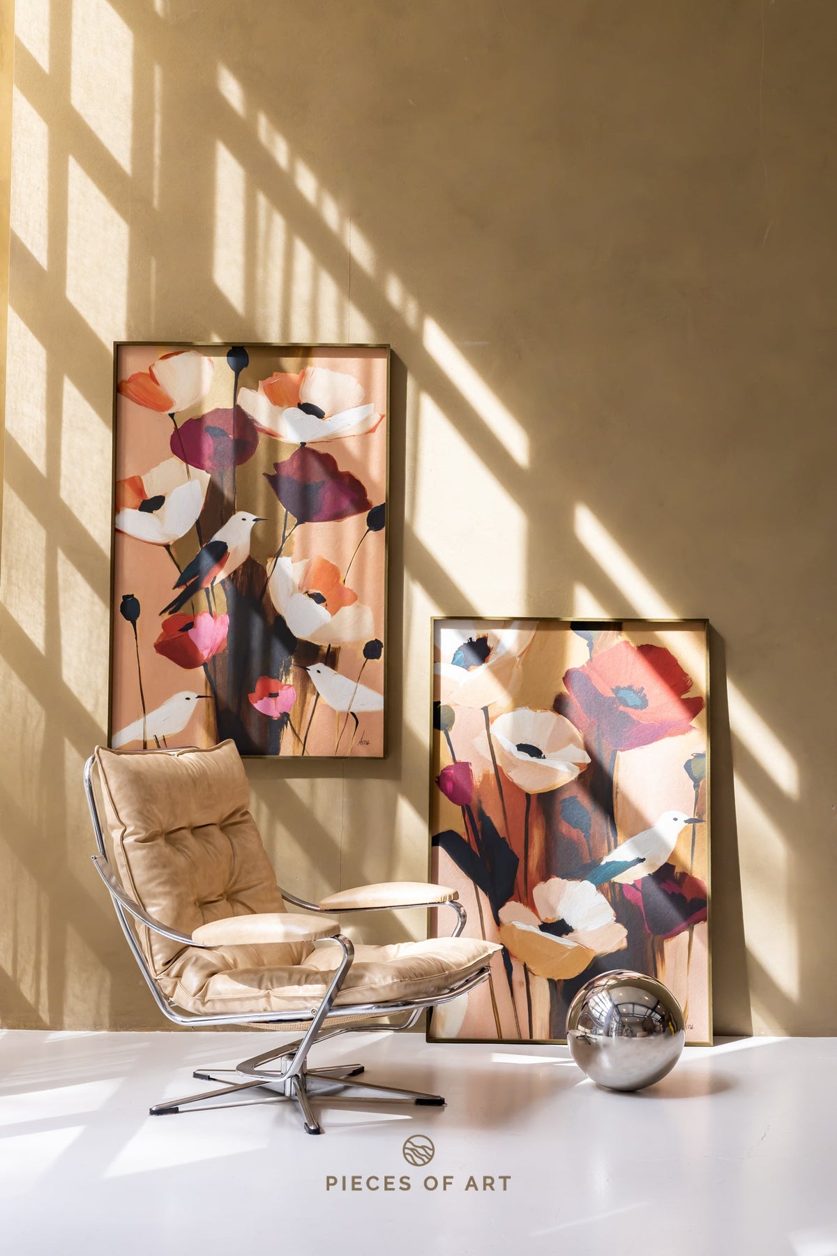 Acoustic wall decor, in a hallway, with noise reduction