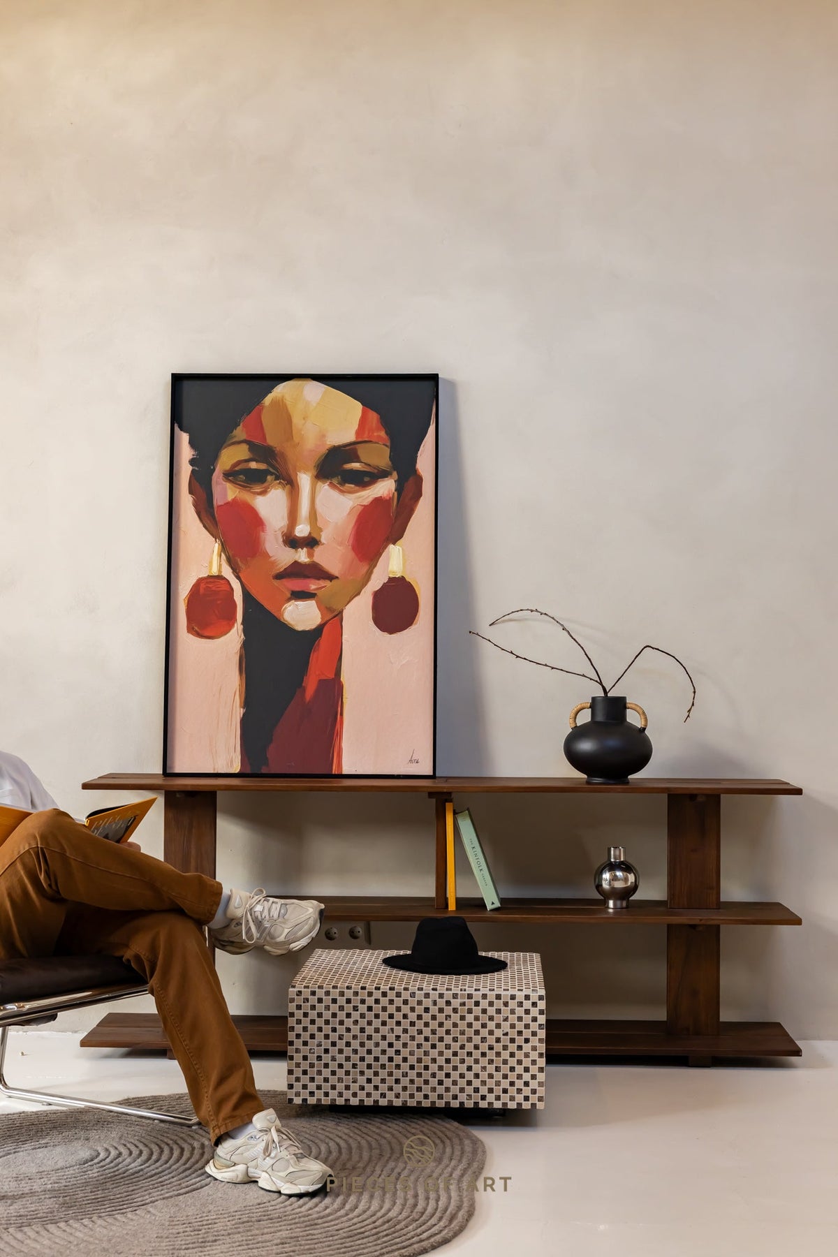 Sound-absorbing artwork, in a meeting room, with sound dampening