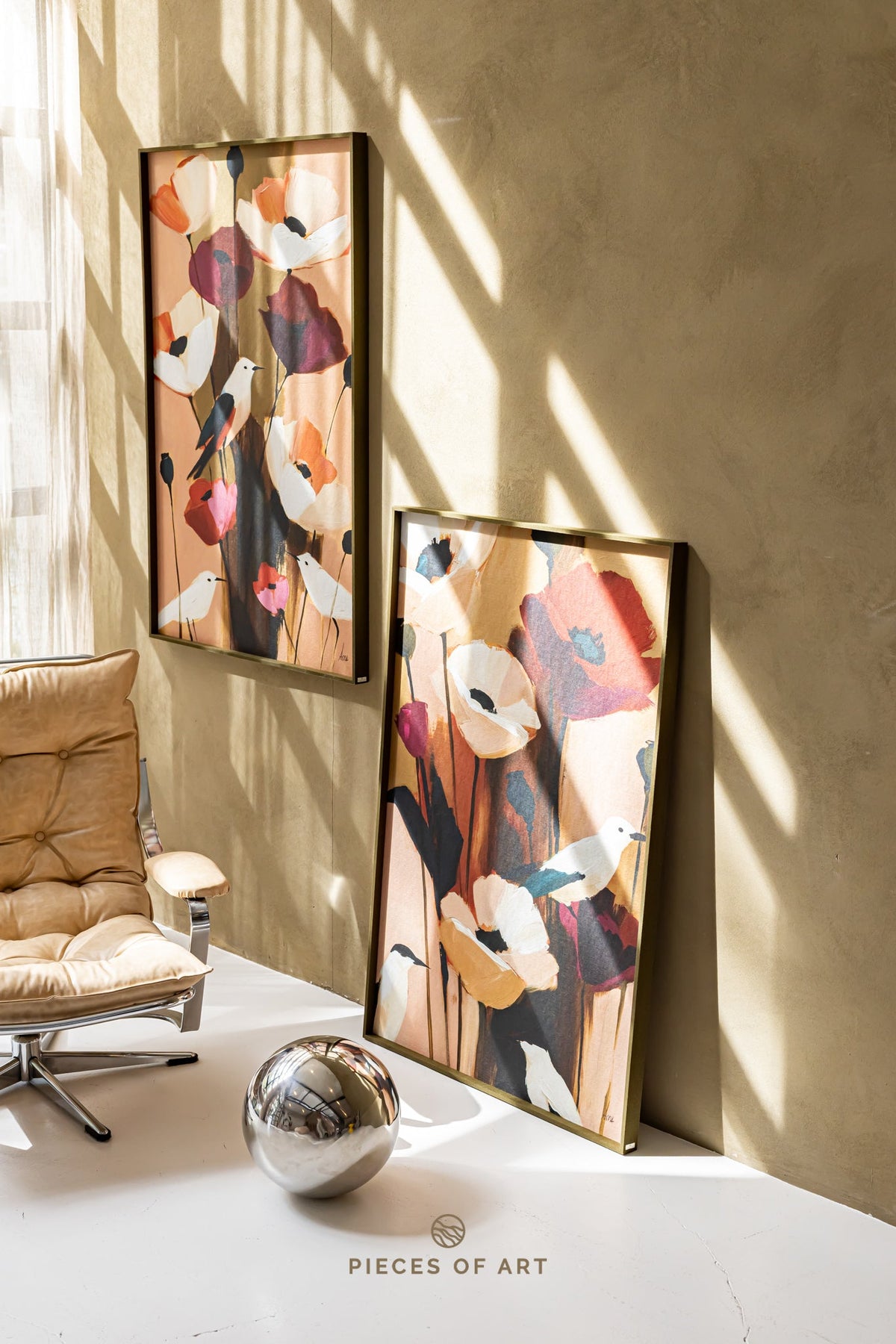 Sound-dampening wall panel, in a meeting room, modern